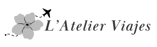 L'Atelier Viajes Logo obscuro